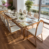 Table de banquet de mariage extérieure pour hôtel moderne et élégant, base en métal doré, plateau en verre miroir en acier inoxydable