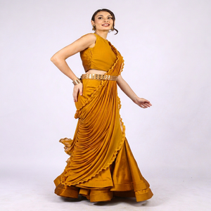 Hermoso atuendo con elegancia. Saree estilo sirena listo para usar para mujer con trabajo de espejos. Aspecto glamuroso para mujer. - Product Image 1