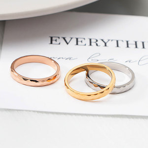 Anillo de Boda de Acero Inoxidable 316L Chapado en Oro Fino de 14k y 18k Que No Se Deslustra, para Hombre y Mujer - Product Image 4