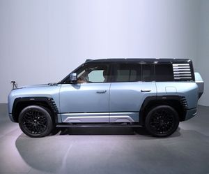2024 BYD Yangwang U8 nuovo veicolo tecnologico fuoristrada elettrico di lusso - Product Image 5
