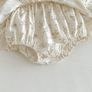 Tutina Estiva INS 2026 per Neonati 0-2 Anni, Abbigliamento Bambina con Stampa Floreale, Colletto in Pizzo, Maniche Lunghe e Bottoni - Product Image 4