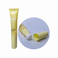 Tube cosmétique PE couleur personnalisée avec interrupteur rotatif, applicateur de fard à joues floqué, capacité 10-25 ml pour soins de la peau, fard à paupières, crème pour les yeux