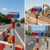Feux de signalisation clignotants solaires intégrés LED rouges et bleus à coque en aluminium pour travaux routiers, personnalisables pour le soutien de la circulation - Vente chaude