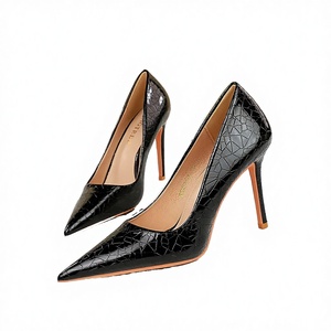 Zapatos de Tacón Alto de Moda para Mujer, Estilo Stiletto, Sencillos, para Novia, Oficina, Trabajo, de Satén, con Punta Puntiaguda, Zapatos de Primavera para Mujer - Product Image 1