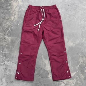 Pantalones Cortos Cargo de Camuflaje Holgados Personalizados para Hombre, Estilo Vintage Desgastado con Parches, Streetwear, Pierna Ancha, Bermudas con Bajo sin Rematar, Conjunto de Pantalones Cortos de Camuflaje - Product Image 3