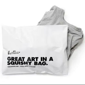 Bolsas de Correo Autoadhesivas Impermeables de Material PE para Ropa, Zapatos y Pieles - Tamaño y Diseño Personalizables - Product Image 1