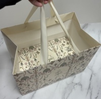 Sacs en papier personnalisés pour emballages de gâteaux, biscuits et desserts en carton avec poignée en ruban