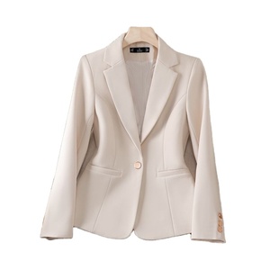 Veste de bureau décontractée et élégante pour femmes, à manches longues, grande taille, avec un seul bouton - Product Image 2