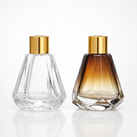 Bouteille diffuseur à roseaux en verre facetté de 60 ml, transparente, dégradé ambre, vide, pour huiles aromatiques, pour parfum d'intérieur - Vente en gros