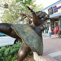 Famosa Escultura Moderna de Mujer Gorda Bailando en Bronce Negro para Arte Público Urbano