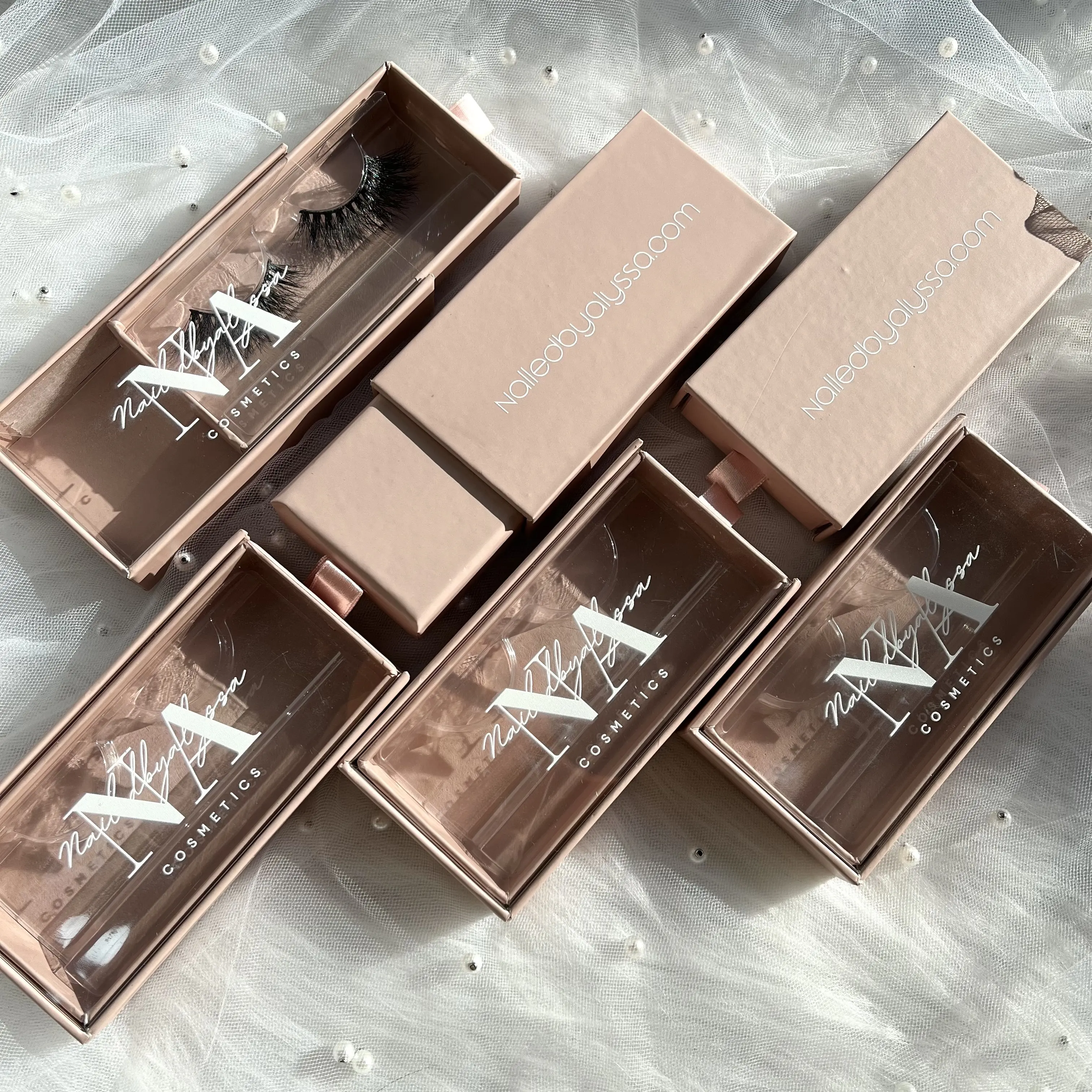 Emballage de cils personnalisé étui marron boîte de cils nude personnalisée 3D cils de vison étiquette privée fausses bandes de cils de vison