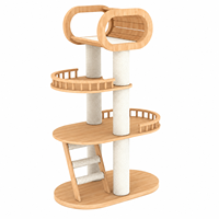 Arbre à chat personnalisable du sol au plafond, condo pour chat en contreplaqué à texture bois massif avec poteau à gratter en sisal pour grimper et se reposer