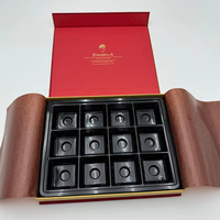 Maßgefertigte Luxus-Magnetbox für Schokolade mit Schwarzem Kunststoffeinsatz Goldfolien-Logo Starre Papier-Schokoladenverpackung Geschenkbox