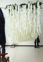 Fleurs artificielles de glycine haut de gamme personnalisables 2026, glycine suspendue en soie pour plafond, décoration de mariage blanche pour plafond