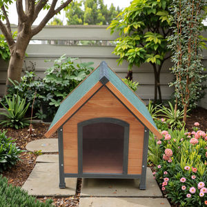 Casa de Madera para Perros Grandes con Techo Abatible y Revestimiento Impermeable, Refugio Duradero para Mascotas con Patas Ajustables - Product Image 3