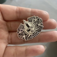 Épinglette en émail pour casquette de la série Ryder Raiders, fabricant d'épinglettes en émail personnalisées