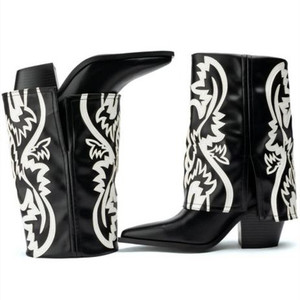 הבוקרת מרובע הבוהן לקפל מעל פיר פלחי מגפיים נשים עור לבן שחור שמנמן - Product Image 6