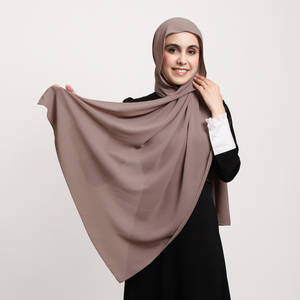 New Solid Color Fashionable Arab Muslim Chiffon Polyester Instant Hijab <strong>Scarf</strong> <strong>with</strong> Built-in <strong>Magnets</strong> Skin-Friendly for Women - Product Image 3