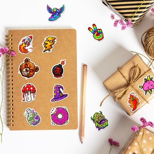 50 Adesivos Decorativos de PVC com Desenhos de Personagens de Moda Urbana para Skate, à Prova d'Água, Criativos e Estilo Grafite - Product Image 5