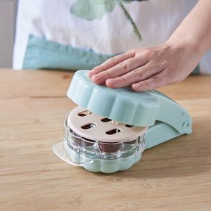 Machine à dénoyauter les cerises Chrt, professionnelle, multi-usages, pour retirer les pépins et les jus des fraises et des cerises, avec récipient de récupération. - Product Image 2