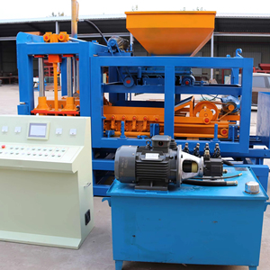 Machine <span class=keywords><strong>de</strong></span> fabrication <span class=keywords><strong>de</strong></span> blocs <span class=keywords><strong>de</strong></span> pavés en béton hydraulique automatique QT10-<span class=keywords><strong>15</strong></span>, emboîtables - Product Image 1
