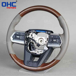 Volant en bois OHC MOTORS pour <span class=keywords><strong>Toyota</strong></span> LC300 Land Cruiser LC200 Prado 2016 2017 2018 2019 <span class=keywords><strong>2020</strong></span> 2021 2022 - Amélioration - Product Image 2