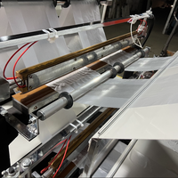 Machine de fabrication de sac en nylon à quatre lignes de chauffage et de coupe à froid pour les sacs de gilet de T-shirt