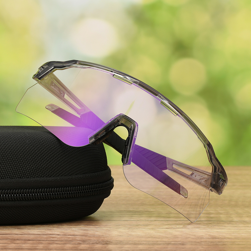 photochromic purple