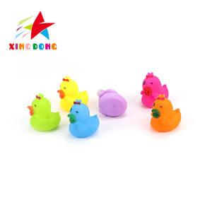 2024 gran venta de juguetes de silicona con logotipo personalizado, juego de juguetes de baño de animales para bebés, juguetes de baño de vinilo de PVC de goma flotante para niños pequeños - Product Image 3