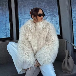 Abrigo Corto de Piel Sintética para Mujer, Chaqueta de Invierno Extra Grande de Felpa, Ropa Exterior de Lujo, Venta al por Mayor, OEM, ODM - Product Image 5