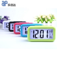 Reloj Despertador Digital Inteligente Portátil con Pantalla LCD, Silencioso, para Estudiantes, con Luz de Fondo, Calendario, Temperatura y Alarma Estándar