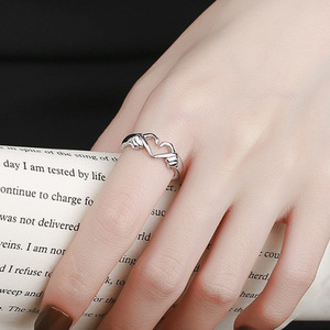 Anello a Cuore Aperto Stile Vintage, Gioiello da Dito alla Moda per Donne, Design Elegante per Uso Quotidiano - Product Image 4