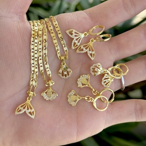 Set di Collana e Orecchini con Pendente a Conchiglia a Coda di Pesce in Oro 18K, Gioielli da Donna in Stile Oceanico, Conjuntos De Joyas De Oro De 18k - Product Image 1