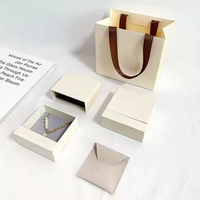 Petite Boîte d'Expédition Magnétique pour Bijoux Emballage Velours de Voyage Boîtes à Bijoux de Luxe de Haute Qualité avec Logo Imprimé
