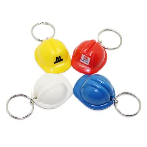 Porte-clés de casque blanc avec Logo personnalisé, boîte de rangement de haute qualité, projet pendentif en PVC coloré, artisanat en métal, vente en gros