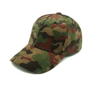 Gorras de Béisbol Deportivas Personalizadas al por Mayor con Logotipo Bordado OEM, 6 Paneles Estructurados, Visera Precurvada, Tela de Pana con Estampado de Camuflaje - Product Image 2