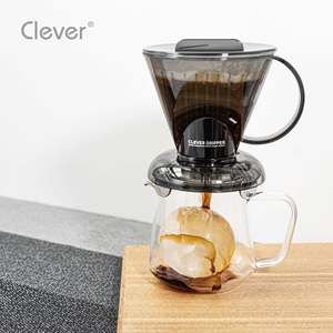 Cafetera de goteo de plástico Clever Pour Over de 300 ml, trapezoidal, gris translúcido, personalizable, de Eastman, para el desayuno en hoteles. - Product Image 6