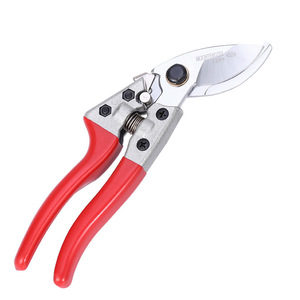 Moonracer Pruning Shears V8 Curved Bypass 20-30 Mm Red Handle Garden Tool - Product Image 5