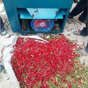 Cosechadora de chiles comercial agrícola rápida, removedora de tallos y hojas, pequeña máquina recolectora de chiles - Product Image 3