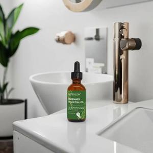 Aceite Capilar Herbal Natural de Romero y Coco para Todo Tipo de Cabello - Cuidado del Cuero Cabelludo y Suavizante - Marca Privada - Product Image 1