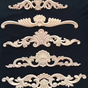 4 PEZZI di Gomma di Legno Intagliato Angolo Onlay Applique Mobili a Forma di Fiore Dipinto Decorazione