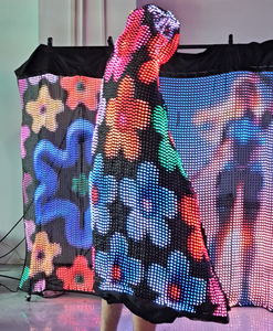 Layar <span class=keywords><strong>LED</strong></span> Sky Fly Flag Ultra Ringan Fleksibel Tahan Air untuk Iklan di Drone - Product Image 6