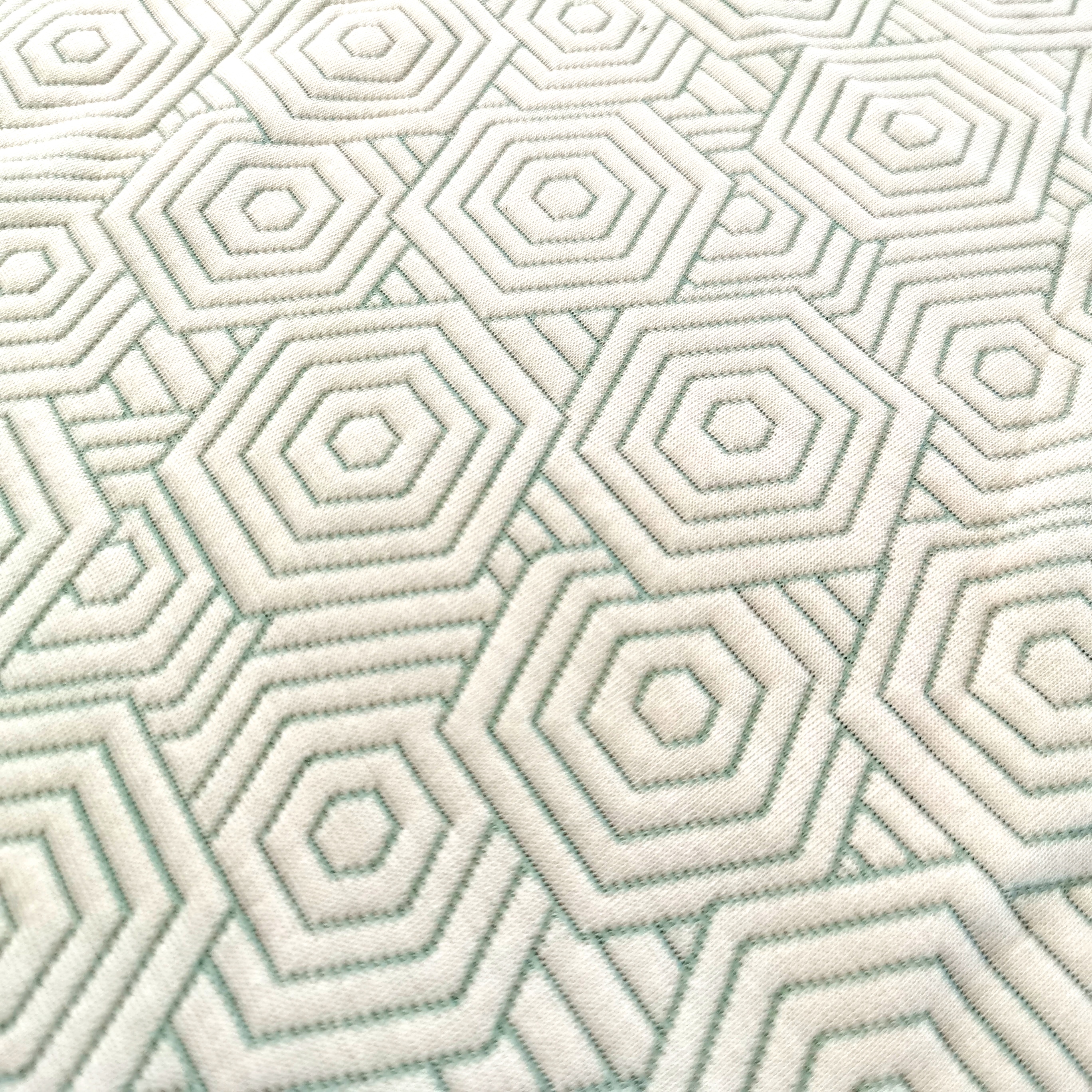 Factory Price 220gsm Grey Jacquard Knitted Waterproof Breathable 100% Polyester Mattress Fabric OEM Available