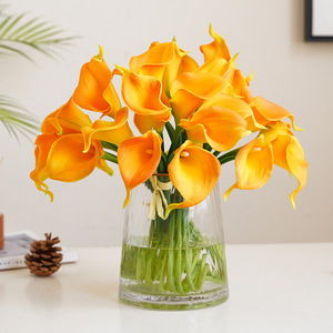 PU Mini <span class=keywords><strong>Calla</strong></span> Lily Mô Phỏng Hoa Nhân Tạo Bất Động Cảm Ứng <span class=keywords><strong>Calla</strong></span> Lily Bó Hoa Cho Đám Cưới Trang Trí Nội Thất - Product Image 3