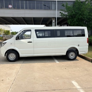 Kama Gaoline Tipo Sp7, Furgoneta <span class=keywords><strong>de</strong></span> Pasajeros <span class=keywords><strong>de</strong></span> 14 Asientos, Motor 1.6L, Económica, Euro-VI, para <span class=keywords><strong>Agencia</strong></span> <span class=keywords><strong>de</strong></span> <span class=keywords><strong>Viajes</strong></span> - Product Image 4