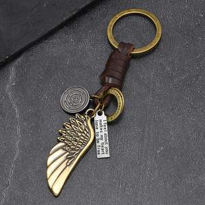 Llavero de Metal con Colgante de Pluma Retro de Ala Derecha, Hecho a Mano, Personalizado, de Aleación, Versátil, para Regalo - Product Image 3