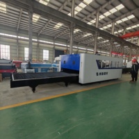 Plate-forme d'échange de personnalisation d'usine Machine de découpe laser à fibre CNC couvercle entièrement fermé 20KW 4000*2000MM avec caméra