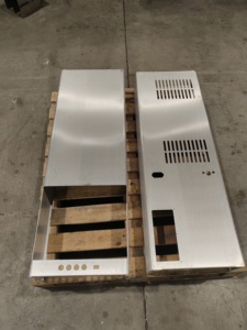 Pièces de <span class=keywords><strong>découpe</strong></span> <span class=keywords><strong>laser</strong></span> sur mesure en acier inoxydable, alliage d'aluminium, acier au carbone, <span class=keywords><strong>tôle</strong></span> laminée à froid, <span class=keywords><strong>tube</strong></span> métallique, traitement de surface - Product Image 1
