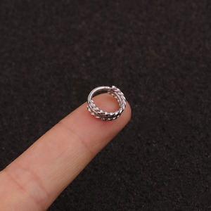 Triangle entièrement Hengsen acier inoxydable Huggie Hoop segment articulé <span class=keywords><strong>orbital</strong></span> Daith jante Helix <span class=keywords><strong>Piercing</strong></span> Hoop - Product Image 6