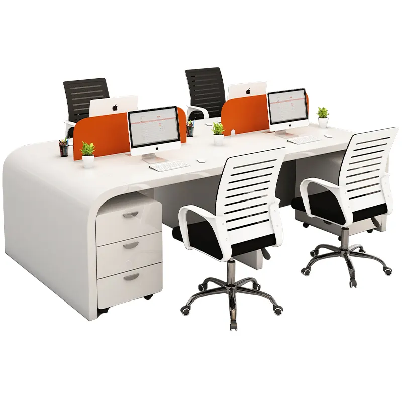 Dicat putih modis dan meja staf kantor sederhana